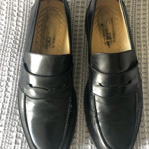Johnston and Murphy classic penny loafers